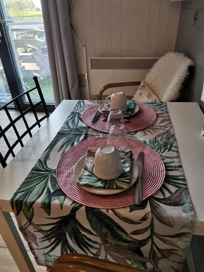 Entre Monts Et Collines B&B Et Spa En Option Exterior foto